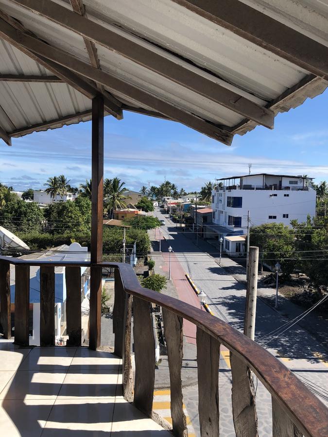 Hostal Sandrita Puerto Villamil Dış mekan fotoğraf